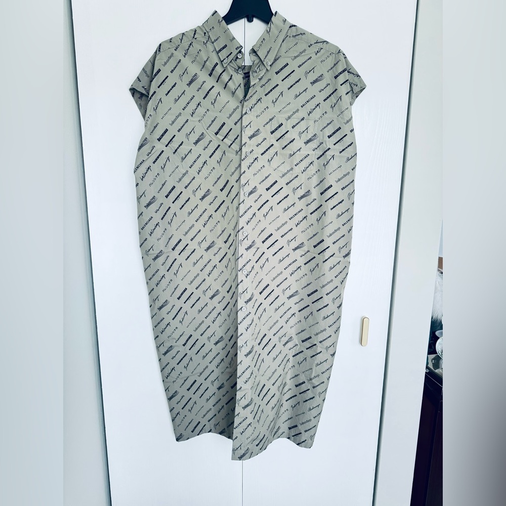 BALENCIAGA Logo all over cotton midi Poplin shirtdress dust black EU 36